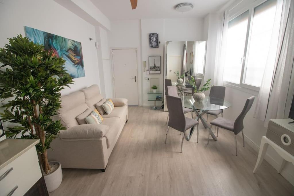 Trinidad Aparment Apartment Malaga Luaran gambar